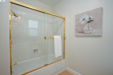 Rarely available, super popular, Alder end unit in an elevated - photo 33