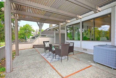 Rarely available, super popular, Alder end unit in an elevated - photo 45