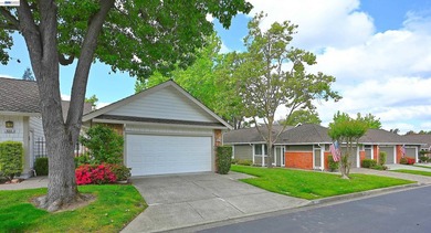 Rarely available, super popular, Alder end unit in an elevated - photo 48