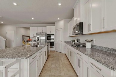 LIKE BRAND NEW! LYNN HAVEN FLOORPLAN 5 BEDROOM, 3 BATH, 2 CAR - photo 8