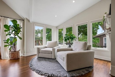 Welcome home to this incredible lake retreat in Lake Quivira! - photo 9