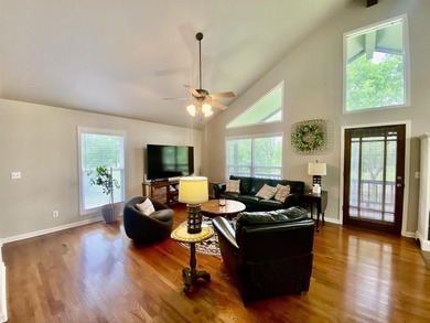 Come relax & take in the views at this custom-built 3-bedroom - photo 8