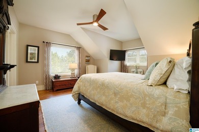 INCREDIBLE 6 BEDROOM, 6.5 BATH CUSTOM BUILT HOME ON THE SOUTH - photo 23