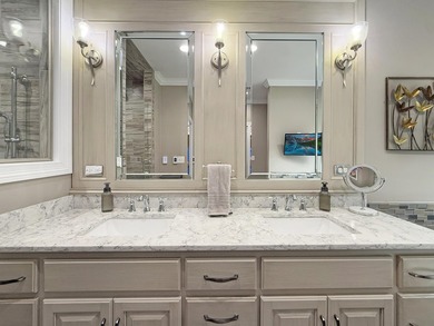 Custom-built, 1-owner masterpiece nestled on 4.5 ac in Pontotoc - photo 30