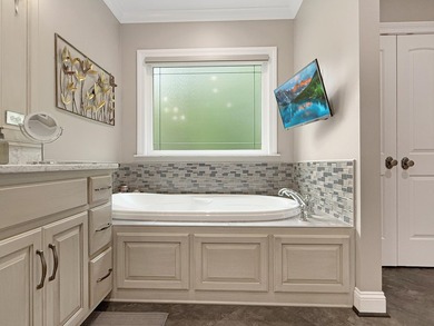 Custom-built, 1-owner masterpiece nestled on 4.5 ac in Pontotoc - photo 33