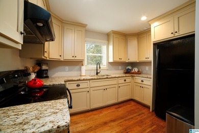 INCREDIBLE 6 BEDROOM, 6.5 BATH CUSTOM BUILT HOME ON THE SOUTH - photo 38