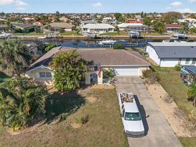 PUNTA GORDA ISLES! PRICED TO SELL 2-BEDROOM, 2-BATH HOME, 2-CAR - photo 2