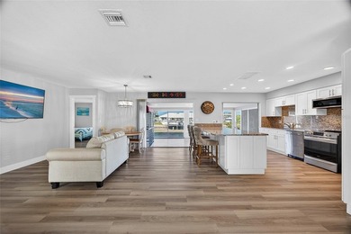 PUNTA GORDA ISLES! PRICED TO SELL 2-BEDROOM, 2-BATH HOME, 2-CAR - photo 5