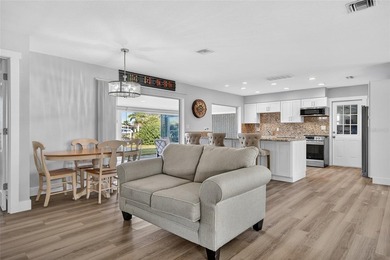 PUNTA GORDA ISLES! PRICED TO SELL 2-BEDROOM, 2-BATH HOME, 2-CAR - photo 8