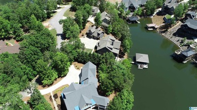 INCREDIBLE 6 BEDROOM, 6.5 BATH CUSTOM BUILT HOME ON THE SOUTH - photo 49