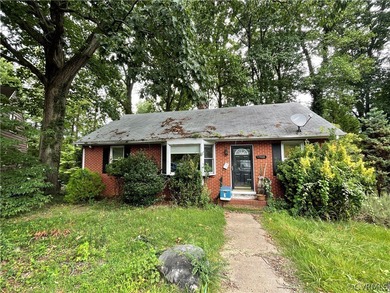 James River Home Sale Pending in Richmond Virginia