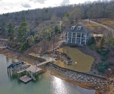 Lake Martin Home For Sale in Dadeville Alabama