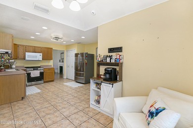 Motivated seller!! Welcome to this beautiful 4-bedroom, 2-bath - photo 15
