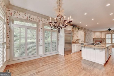 Welcome to this exceptional 6-bedroom, 6.5-bath 4 side brick - photo 18