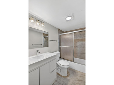 Enjoy comfortable, quiet living in this spacious 3-bedroom - photo 22