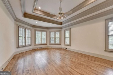 Welcome to this exceptional 6-bedroom, 6.5-bath 4 side brick - photo 25