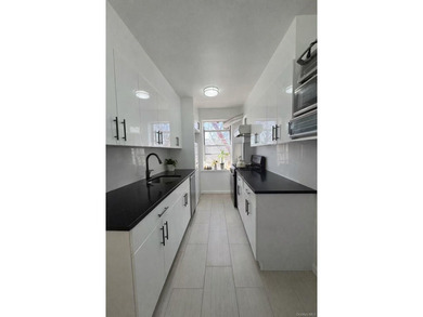 Regency Gardens- Move right into this beautifully renovated - photo 5