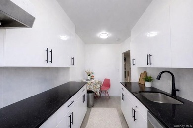 Regency Gardens- Move right into this beautifully renovated - photo 6