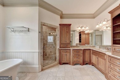 Welcome to this exceptional 6-bedroom, 6.5-bath 4 side brick - photo 28