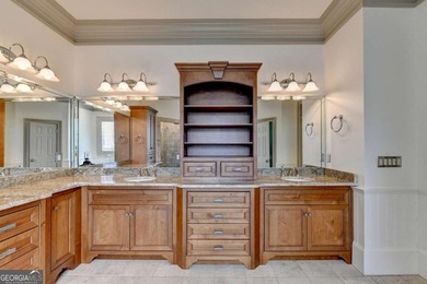 Welcome to this exceptional 6-bedroom, 6.5-bath 4 side brick - photo 30
