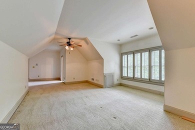Welcome to this exceptional 6-bedroom, 6.5-bath 4 side brick - photo 45