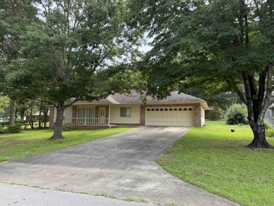 Wonderful home on a quiet dead end street in the heart of Heber - photo 2