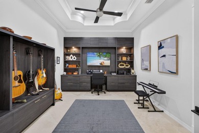 Welcome to this stunning waterfront & single-story residence in - photo 11