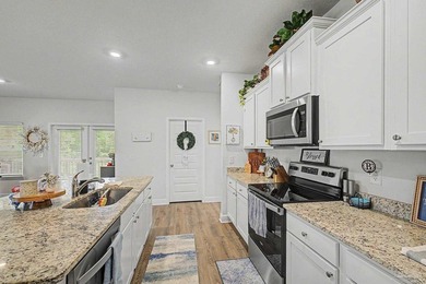 Conveniently located close to Navy Federal, shopping, dining - photo 12