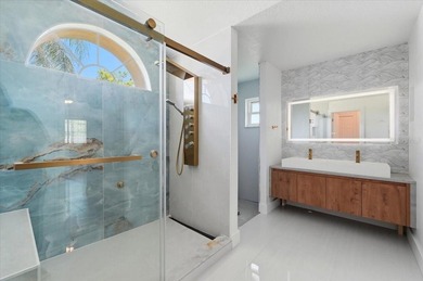 Virtually Staged. Move-in ready pool home in Wedgefield - photo 3