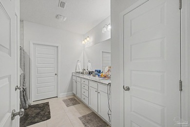 Conveniently located close to Navy Federal, shopping, dining - photo 22