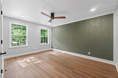 Luxury estate living meets executive convenience in this fully - photo 37