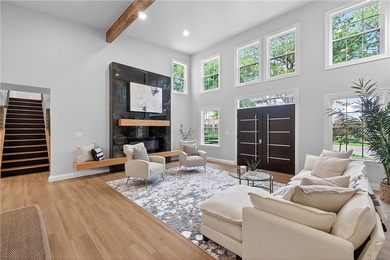 Luxury estate living meets executive convenience in this fully - photo 43