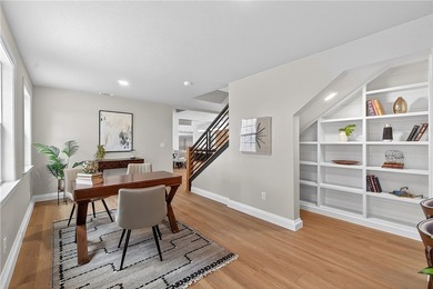 Luxury estate living meets executive convenience in this fully - photo 47