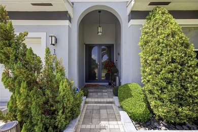 Fully newly renovated 3BR-2BA resort-style pool home with a - photo 4