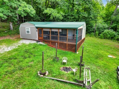 Charming Cottage With Screened Porch & Dock - photo 1