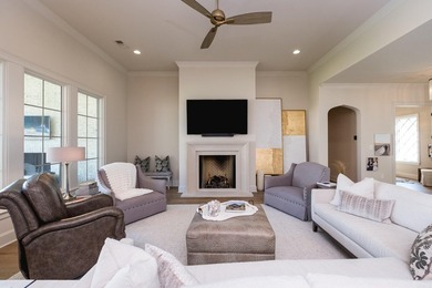 Stunning new construction steps from Chenal's Bear Den Golf - photo 9