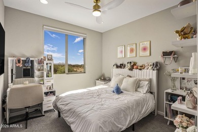 Wake up to stunning mountain views in this nearly new home in - photo 19