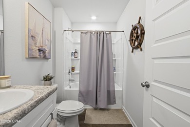 Welcome to this beautiful 4-bedroom, 2-bath home located in one - photo 22