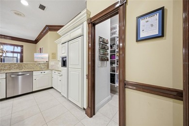 One or more photo(s) has been virtually staged. Distinctively - photo 23