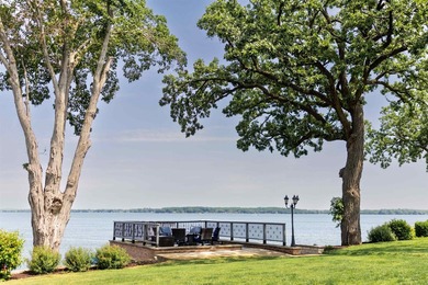 THIS is the lake house you have been looking for! Panoramic - photo 7