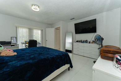 NEW LISTING IN PORT ST. LUCIE Welcome to this charming 3 | 2 - photo 30