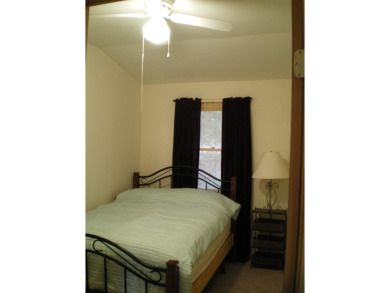 Cozy Lakeview Cottage On 1/2 Acre - photo 9