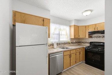 Active Adult community - detached ranch home with two bedrooms - photo 3