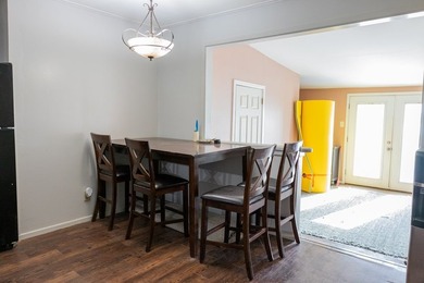 PRICE REDUCED! Ready to build on a gorgeous, coveted, flat lot - photo 5