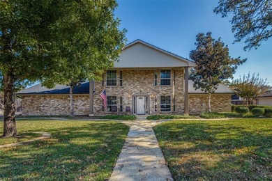 Lake Grapevine Home For Sale in Trophy Club Texas