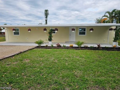 2 Beautiful Homes In Cape Coral - TurnKey - GREAT INVESTOR - photo 1
