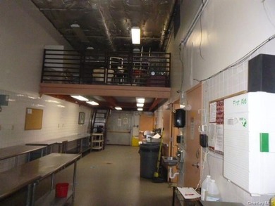 Perfect owner user industrial building currently utilized for - photo 18