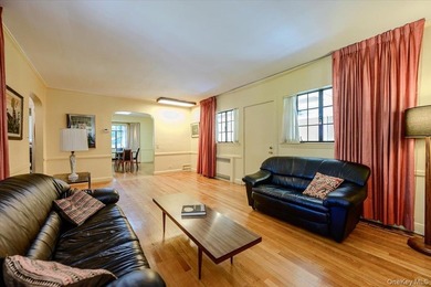 Welcome to 1264 Rhinelander Avenue, a rare custom-built side - photo 6