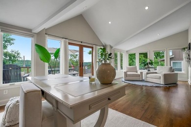 Welcome home to this incredible lake retreat in Lake Quivira! - photo 11
