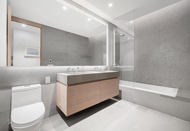 Newly available, Residence 5E offers a one-of-a-kind - photo 11